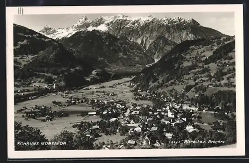 AK Schruns /Montafon, Dorf mit Kirche und Gebirgspanorama