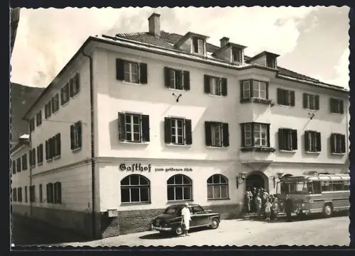AK Lienz /Osttirol, Gasthof zum goldenen Fisch mit Bus und Auto