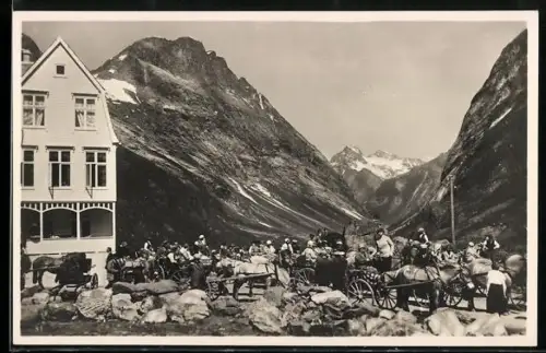 AK Fivelstadhaugen, Hotel Norangsdal, Pferdekutschen