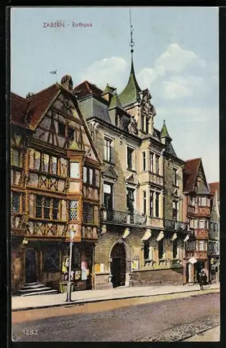 AK Zabern, Rathaus mit Strassenpartie