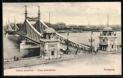 AK Budapest, Franz Josef-Brücke mit Passanten