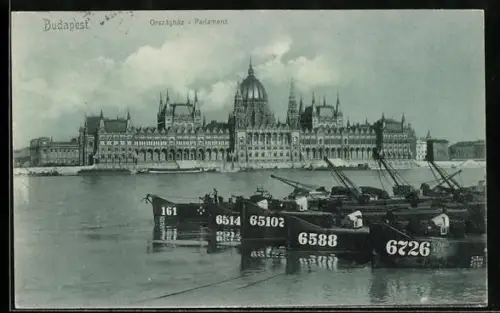 AK Budapest, Blick zum Parlament