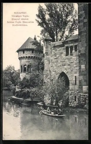 AK Budapest, Schloss Vajda Hunyad im Stadtwäldchen