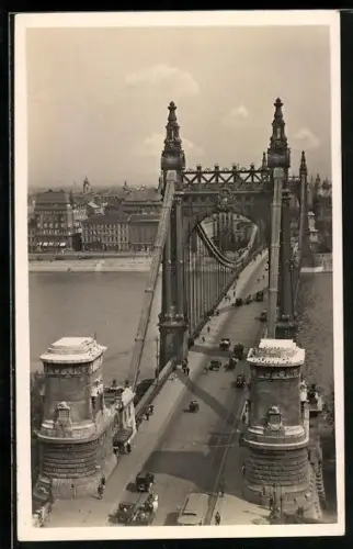 AK Budapest, Elisabethbrücke aus der Vogelschau