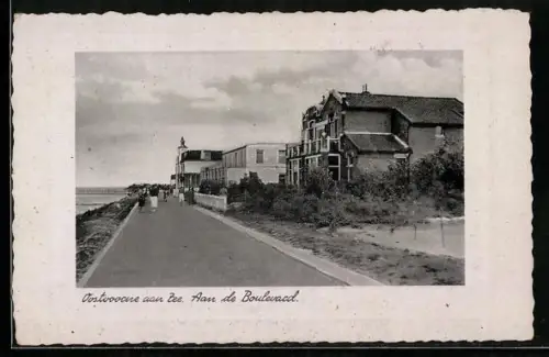 AK Oostvoorne aan Zeem Aan de Boulevard