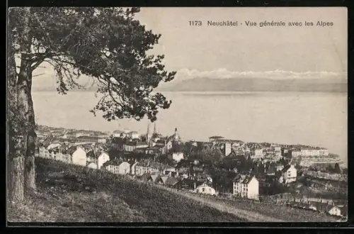 AK Neuchâtel, Vue générale avec les Alpes