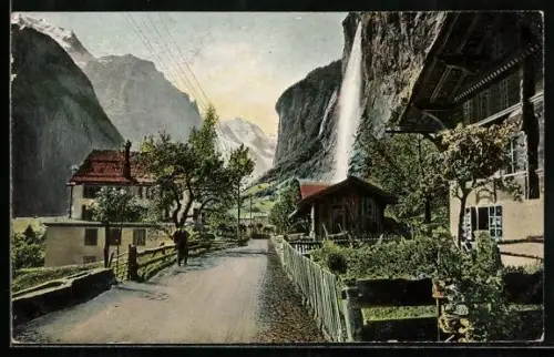AK Lauterbrunnen, Strassenpartie und Staubbach