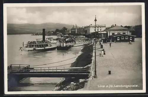 AK Linz a. D., Ansicht des Landungsplatzes