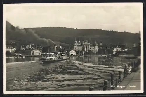 AK Bregenz, Hafen mit Dampfer