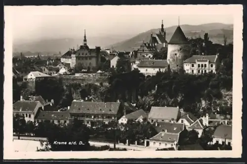 AK Krems a. d. D., Panorama mit Kirche