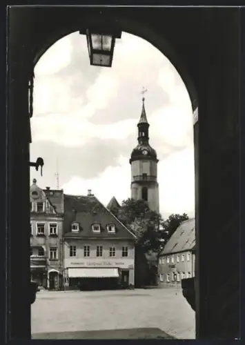 AK Pulsnitz /Sa., Blick von der Passage auf Nicolaikirche