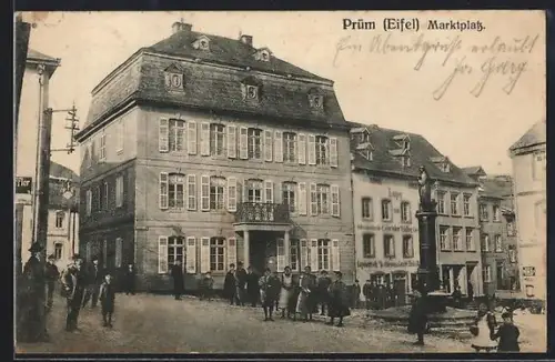 AK Prüm /Eifel, Marktplatz mit Lager Gebrüder Müller