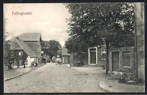 AK Fallingbostel, Strassenansicht mit Wohnhäusern und Bäumen