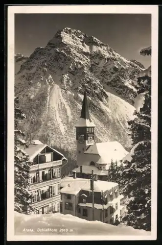 AK Arosa, Vom Schnee bedeckte Kirche mit Schiesshorn