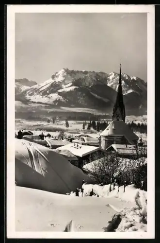 AK Kössen, Teilansicht mit Kirche im Winter