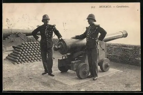 AK Monaco, Carabiniers avec Canon