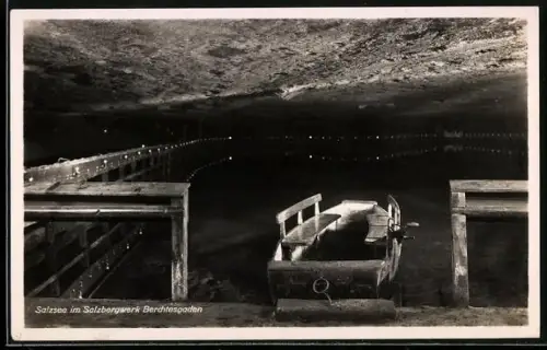 AK Berchtesgaden, Salzsee im Salzbergwerk, Boot