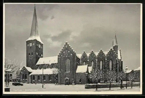 AK Aarhus, Blick auf Domkirken im Schnee