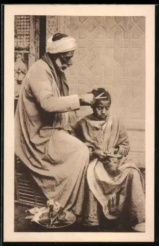 AK Egypt, Ambulant Barber, Kind beim Friseur