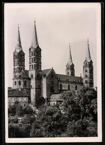 Foto-AK Deutscher Kunstverlag, Nr. 51, Walter Hege: Bamberg, Der Dom von Südwest