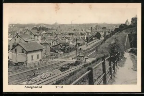 AK Saargemünd, Totalansicht, Bahnhof