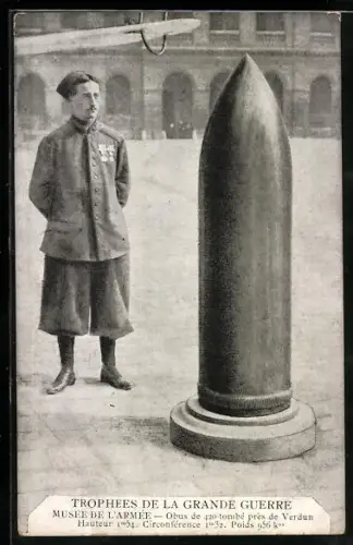 AK Musée de l`Armée, Obus de 420 tombé près de Verdun
