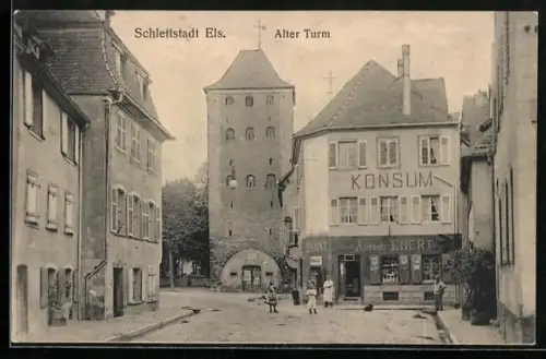 AK Schlettstadt /Els., Alter Turm mit Konsum-Geschäft