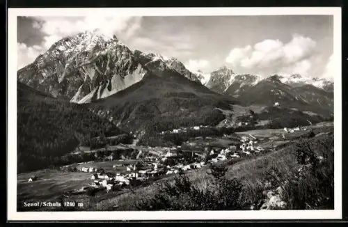 AK Schuls, Gesamtansicht mit Bergspitzen
