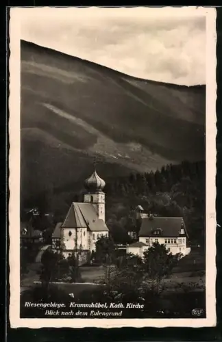 AK Krummhübel /Riesengebirge, Katholische Kirche mit Blick nach dem Eulengrund