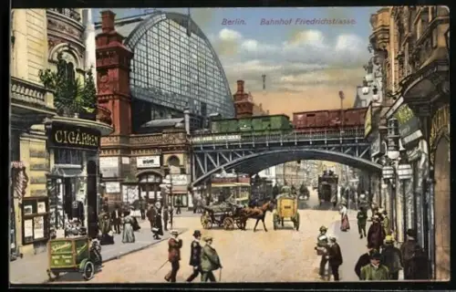 AK Berlin, Bahnhof Friedrichstrasse mit Lokomotive und Strassenpartie, Pferdekutschen