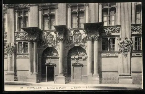 AK Toulouse, L`Hôtel de Pierre, L`Entrée