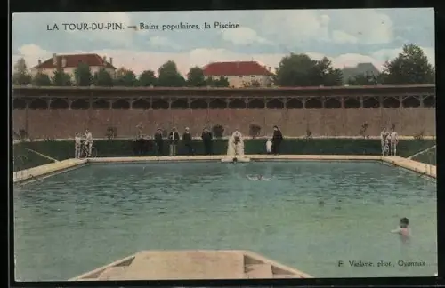 AK La Tour-du-Pin, Bains populaires, la Piscine