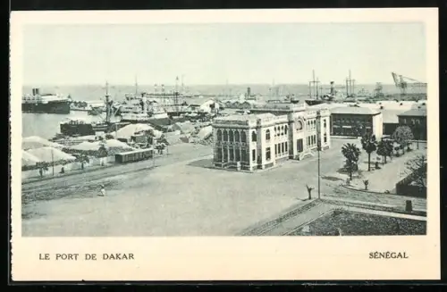 AK Dakar, Le Port