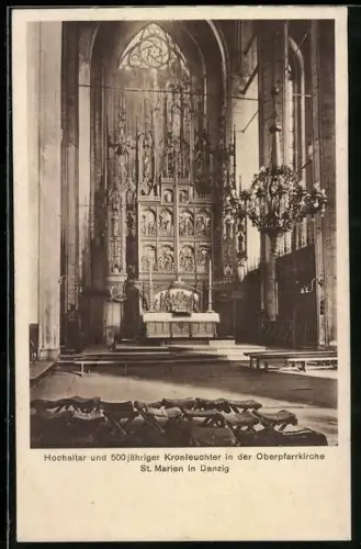 AK Danzig, Oberpfarrkirche St. Marien, Hochaltar und 500 jähriger Kronleuchter