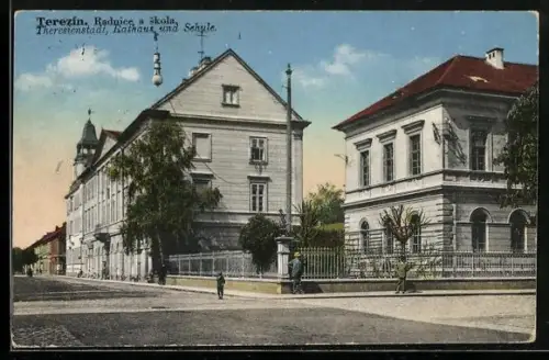 AK Terezin, Radnice a skola