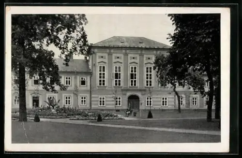 AK Terezín, Schloss