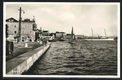 AK Sibenik, Panorama mit Dampfer