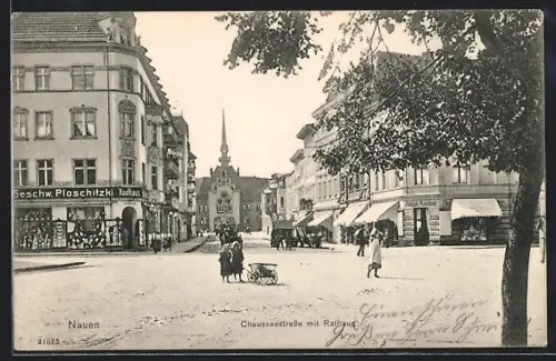 AK Nauen / Havel, Chausseestrasse mit Geschäften und Rathaus