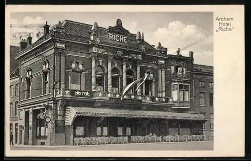 AK Arnhem, Hotel Riche, Nieuwe Plein 56, Inh. W. J. Bieshaar