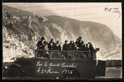 Foto-AK Autobus der Auto-Cars Ricou auf der Panoramastrasse la Grande Corniche 1935