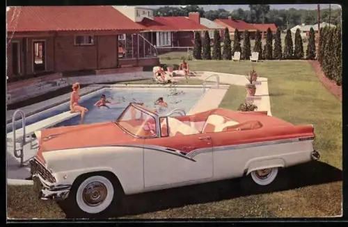 AK Auto Ford Cabriolet vor einem Schwimmbecken in einer Wohnsiedlung
