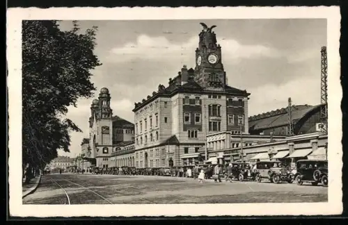 AK Prag / Praha, Wilson-Bahnhof im Sonnenschein