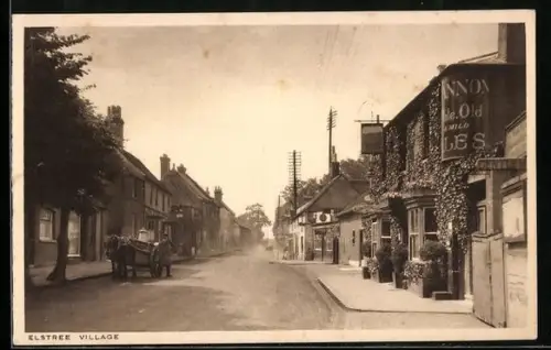 AK Elstree, Village, Street View