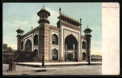 AK Agra, Gate of Taj