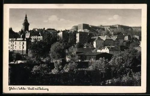 AK Glatz i. Schles., Ortspartie mit Festung