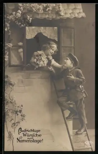 AK Kleiner Soldat steigt zu einem Mädchen ans Fenster, Kinder Kriegspropaganda