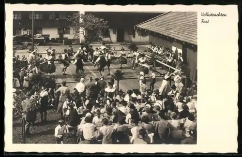 AK Volkstanzgruppe auf dem Volkstrachten-Fest