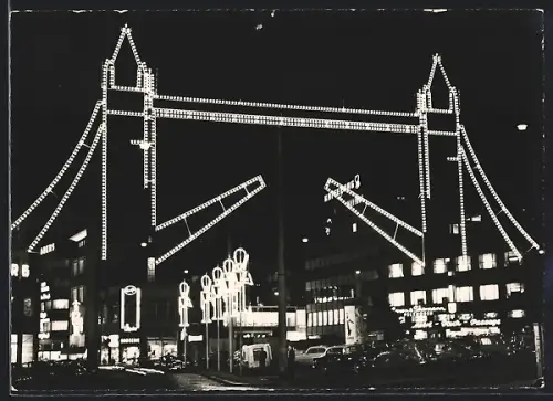 AK Essen / Ruhr, Innenstadt bei Nacht mit festlicher Beleuchtung