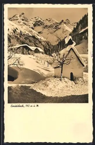 AK Einödsbach, Kapelle und Bauernhäuser im Winter