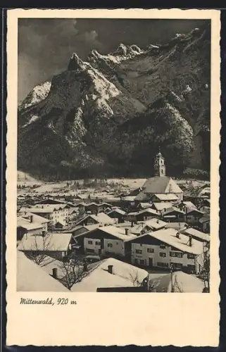 AK Mittenwald, Ortsansicht mit Kirche und Karwendelgebirge